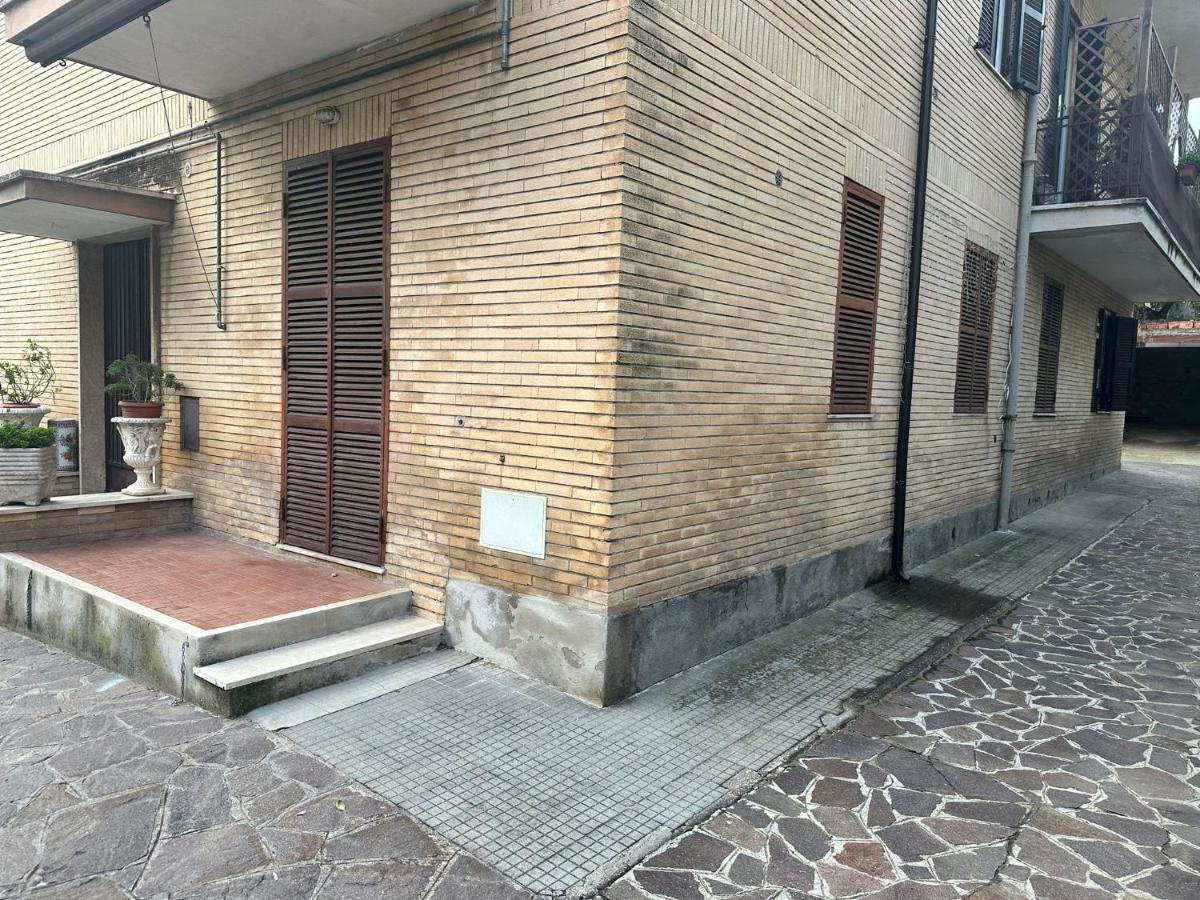 Roma Chic Residenza Gemelli Apartment Ngoại thất bức ảnh