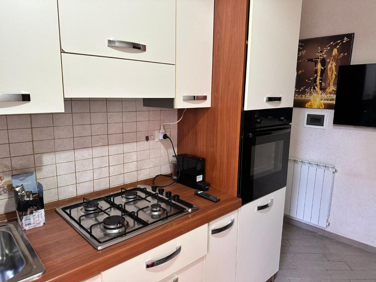Roma Chic Residenza Gemelli Apartment Ngoại thất bức ảnh