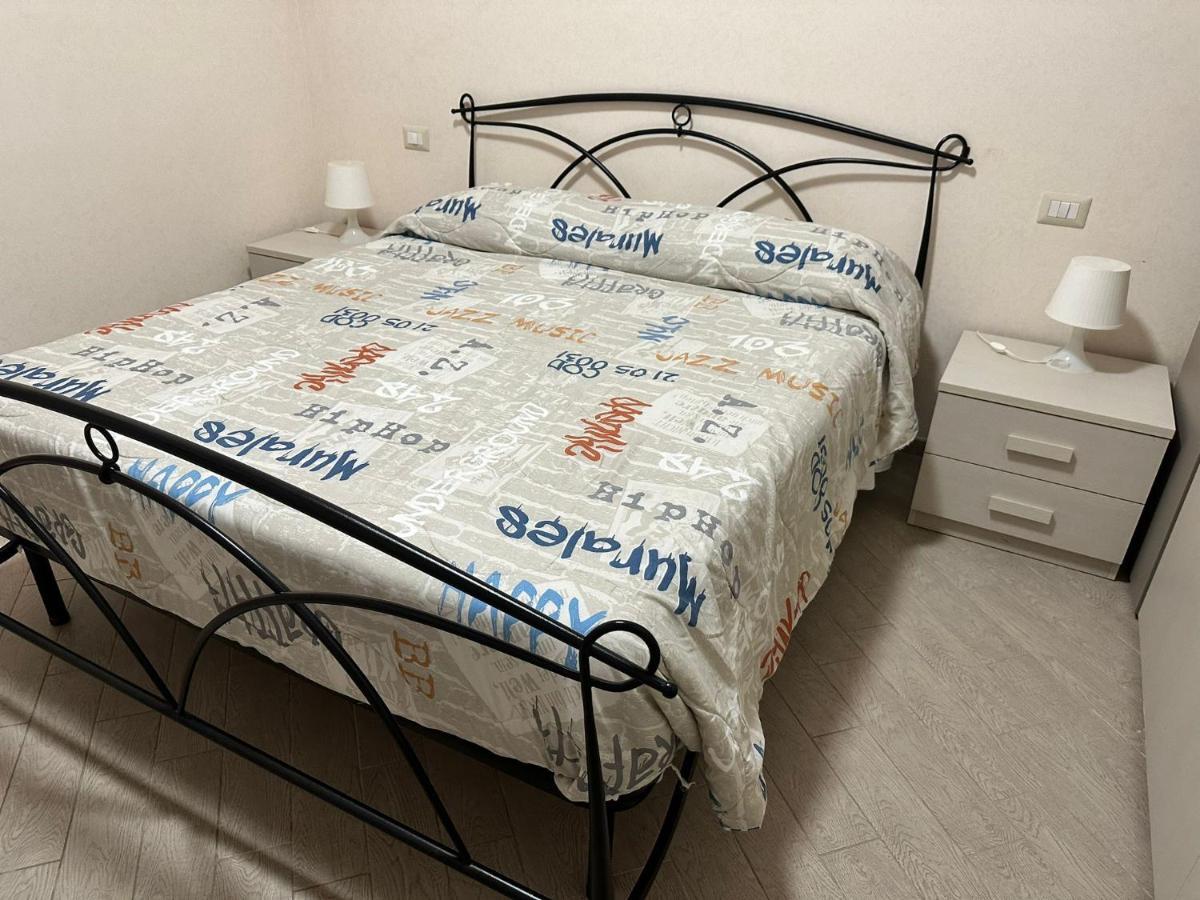 Roma Chic Residenza Gemelli Apartment Ngoại thất bức ảnh