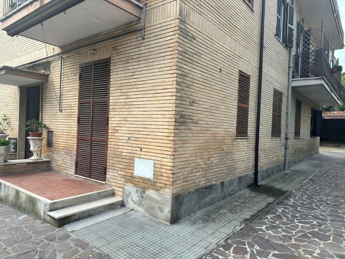 Roma Chic Residenza Gemelli Apartment Ngoại thất bức ảnh