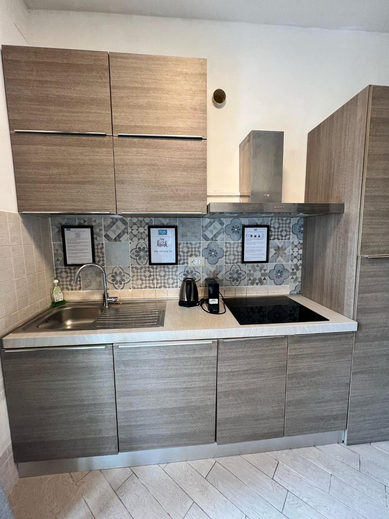 Roma Chic Residenza Gemelli Apartment Ngoại thất bức ảnh